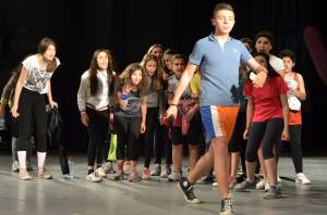 dramska mnoguuu jaka